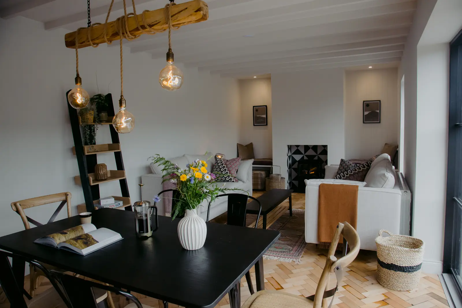 Open plan cottage living and dining area